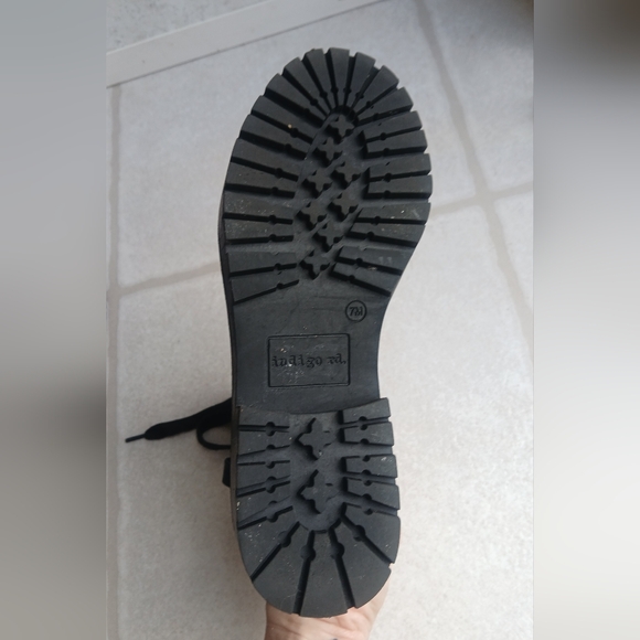 Black Chunky Lace-Up Ankle Boots - Picture 7 of 8